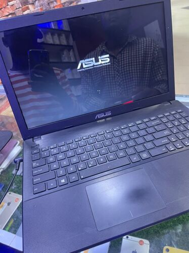 Laptop Asus 500gb