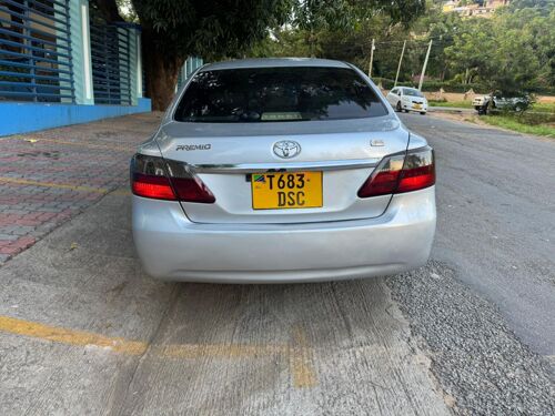 Toyota premio f new model 