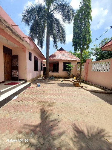 NYUMBABYA ROOM 3,CHAMAZI