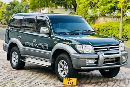 TOYOTA PRADO