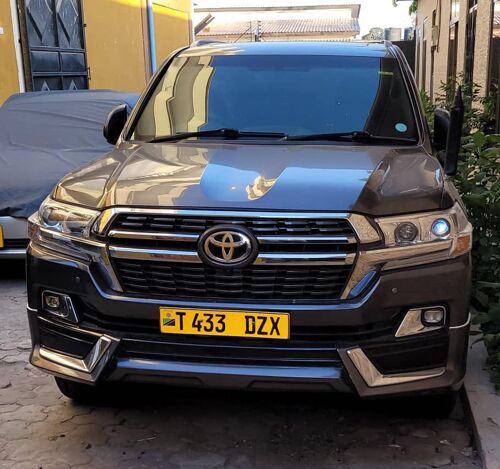 Landcruiser GXR V8