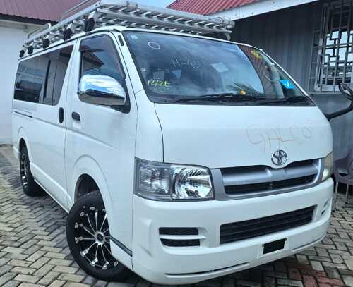 Hiace Quantam mil 43.8