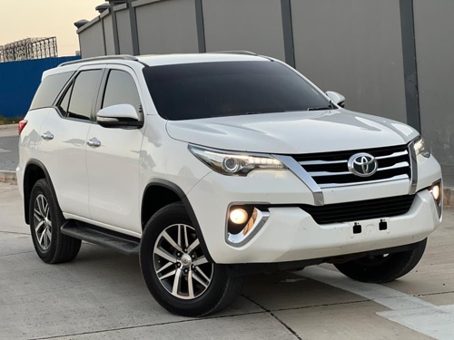 TOYOTA FORTUNER NEW MODEL DYH