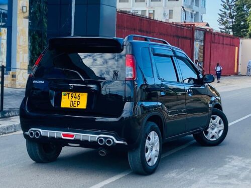 Suzuki swift black