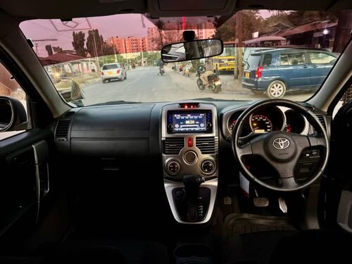 Toyota rush ipo mwanza