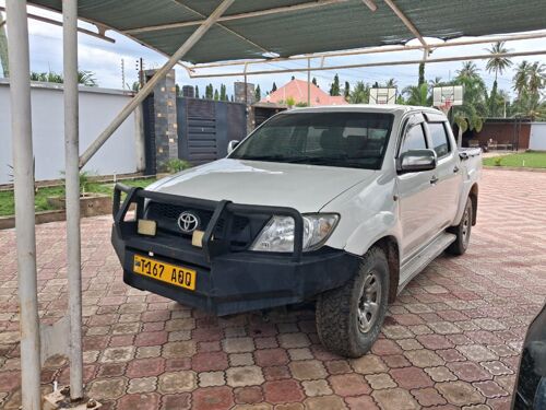 Hilux Double cabin Pickup 5L