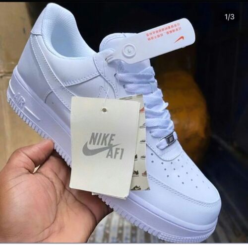 Nike Airforce Rangi zote.