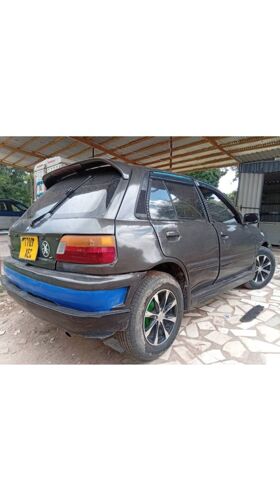Toyota starlet 