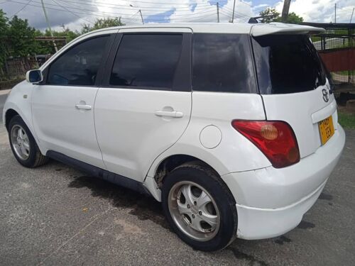 TOYOTA IST FOR SALE