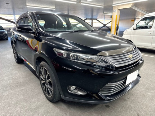 TOYOTA : HARRIER ELEGANCE