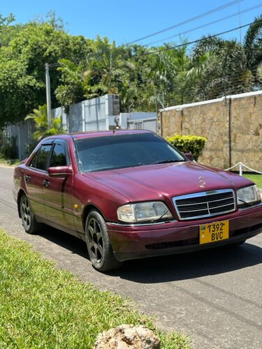 MERCEDES-BENZ CC 1700 FULL AC