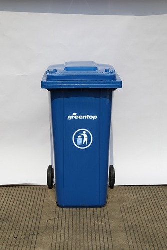 Greentop Dustbin - Tanzania