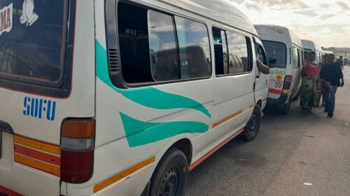 Hiace 2rz  petrol  manual 