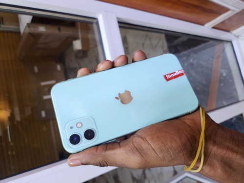 Iphone 11 plain 