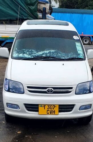 Toyota Noah CVH