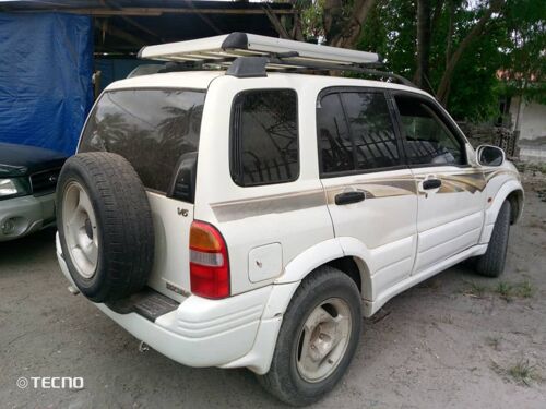 Suzuki grand million 8