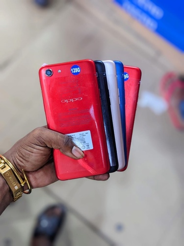 Oppo A84