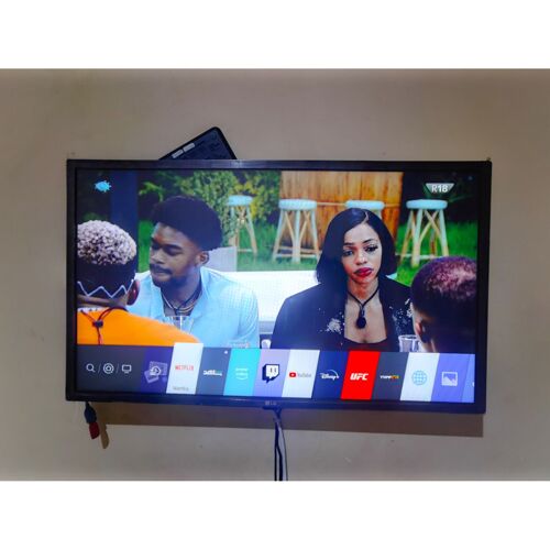 Lg smart tv 32 inches 