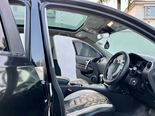 NISSAN DUALIS