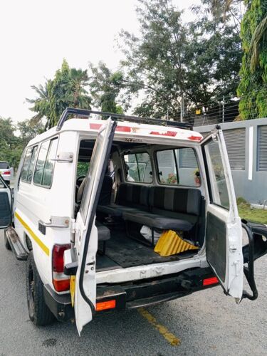 Landcruser Hardtop Mwanza
