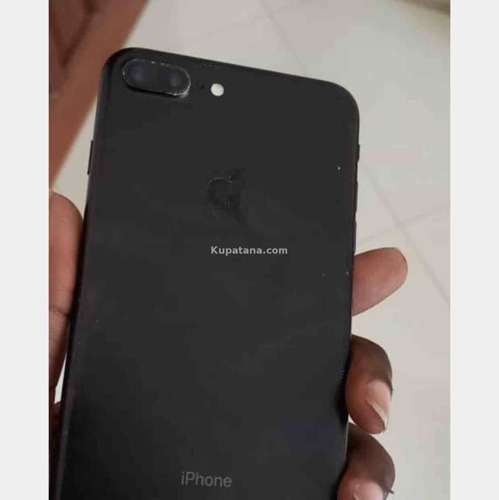 iPhone 7plus 370000