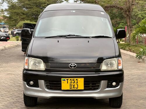 NAUZA TOYOTA NOAH OLD MODEL 