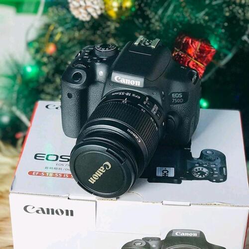 Canon 750 with 18_55mm