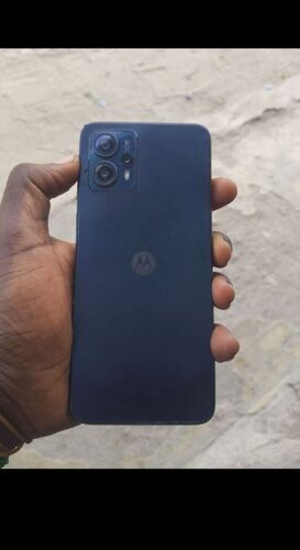 Motorola g13