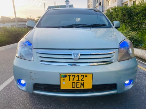 Toyota Raum DEM