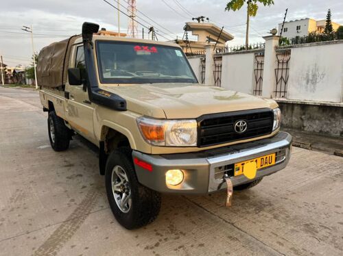 Land cruiser hard top