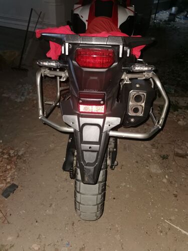 Honda Africa twin 1000cc 