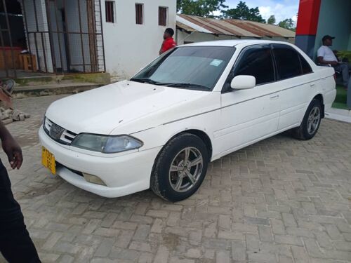 Toyota carina t.i cc 1490