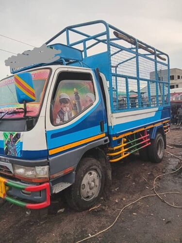 Mitsubishi Canter 4d33