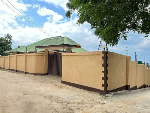 HOUSE FOR RENT