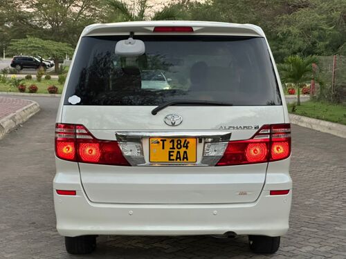 Toyota Alphard EAA