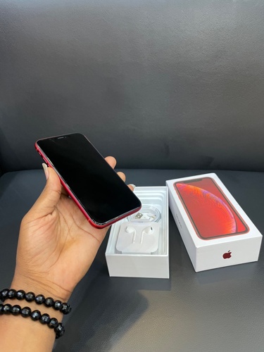 iphone xr Used