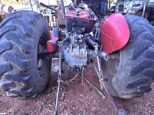 Massey ferguson 135