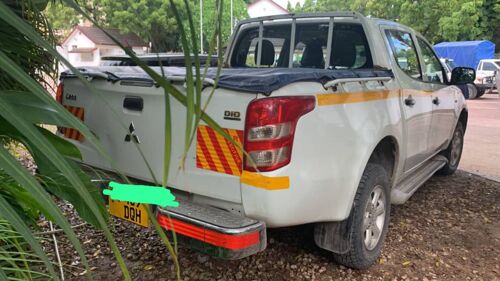 Mitsubishi Lc200