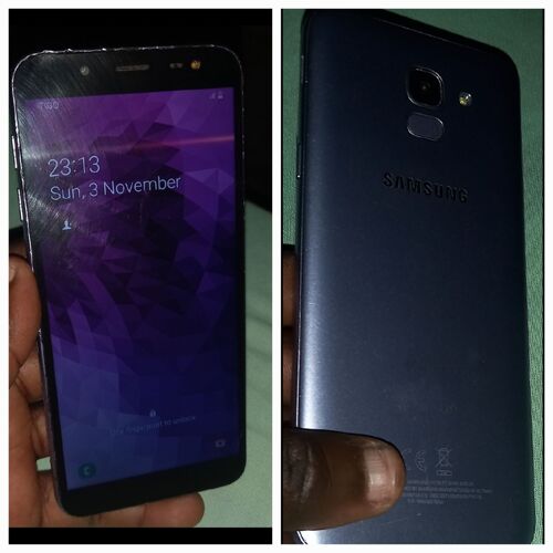 SAMSUNG J6....64GB...CLEAN