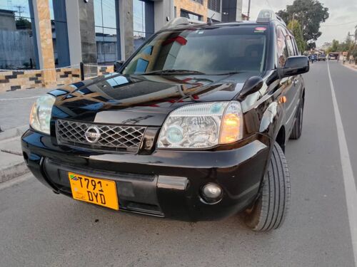 NISSAN X TRAIL