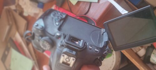 Canon 700D