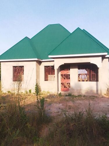 Kisesa Mwanza 28m 0763406453