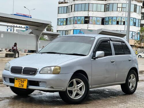 TOYOTA STARLET 