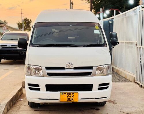 Toyota hiace cash/mkopo 