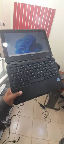 DELL RAM 4GB SSD 128 