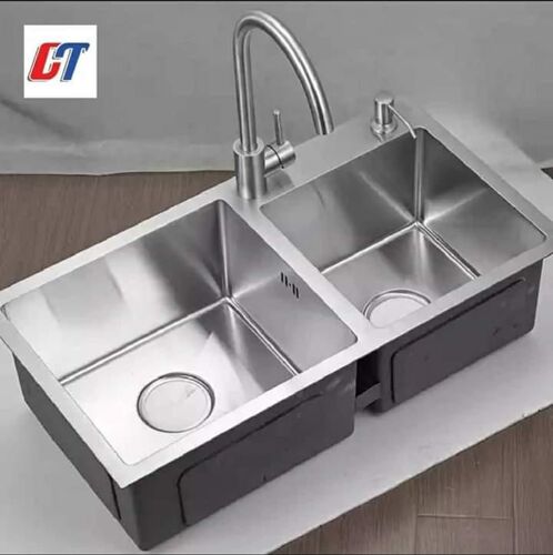 KITCHEN SINK