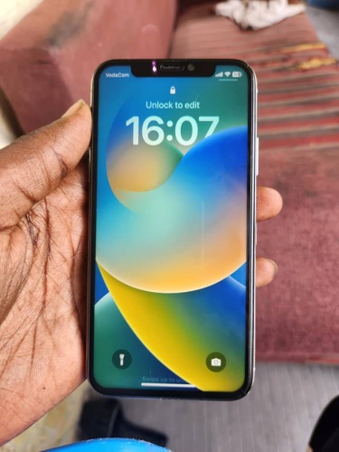 IPHONE X
