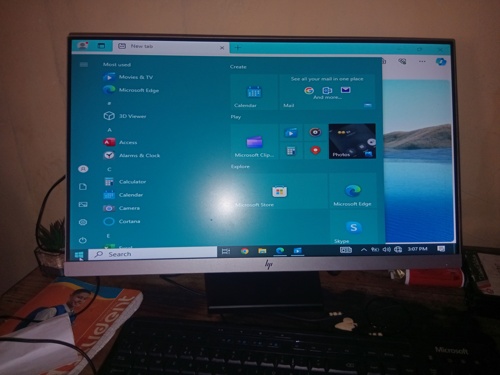 HP 24-inch Monitor 