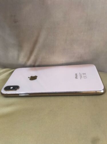 Selling Iphone XS max