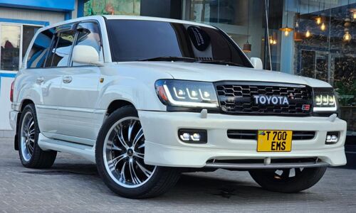 NAUZA TOYOTA LANDCRUSER AMAZON